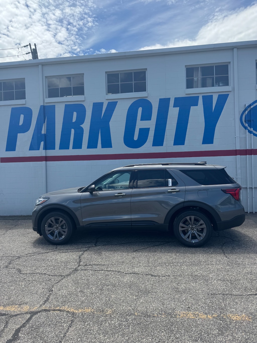 New 2026 Ford Explorer Active WAGON