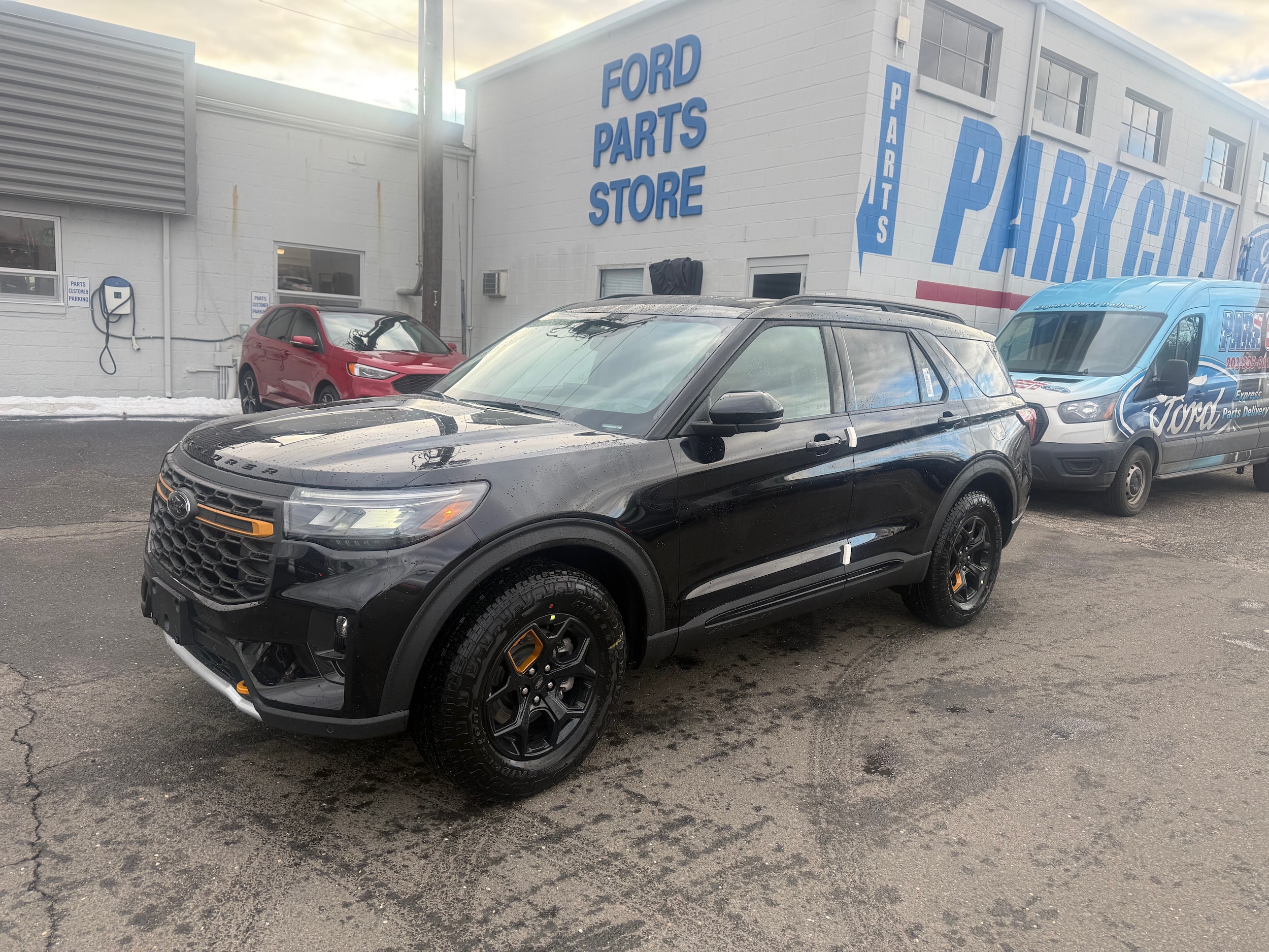 2026 Ford Explorer Tremor 4WD's photo