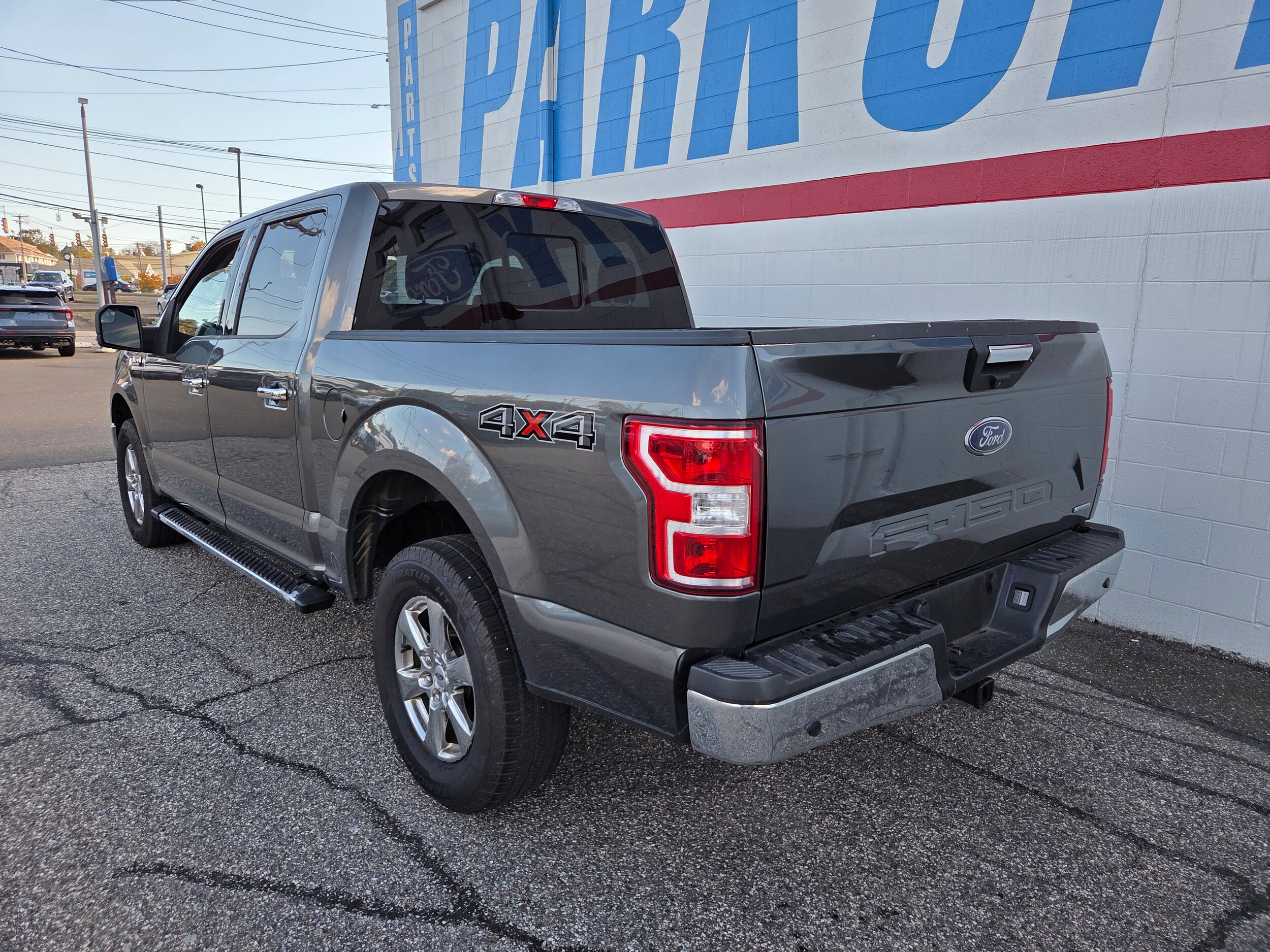 2019 Ford F-150 XLT photo 3