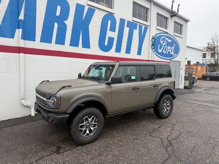 2025 Ford Bronco Badlands WAGON