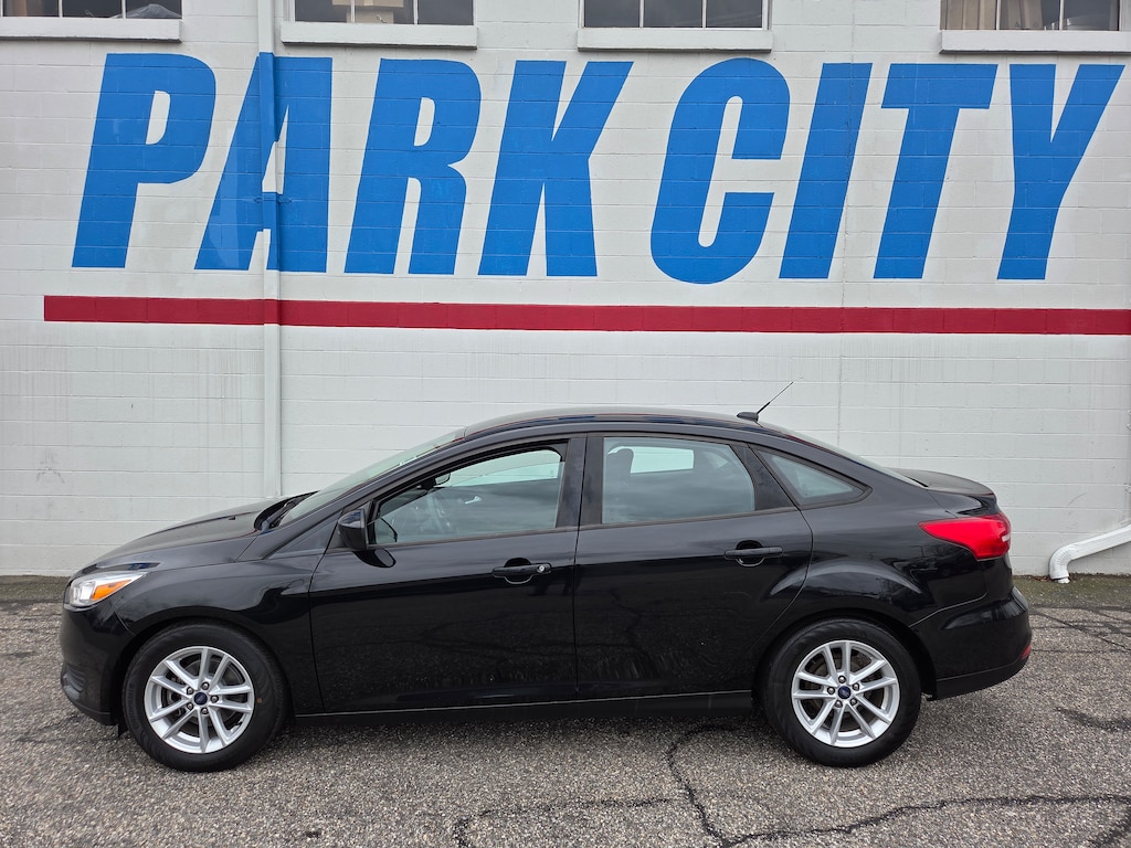 Certified 2018 Ford Focus SE SEDAN