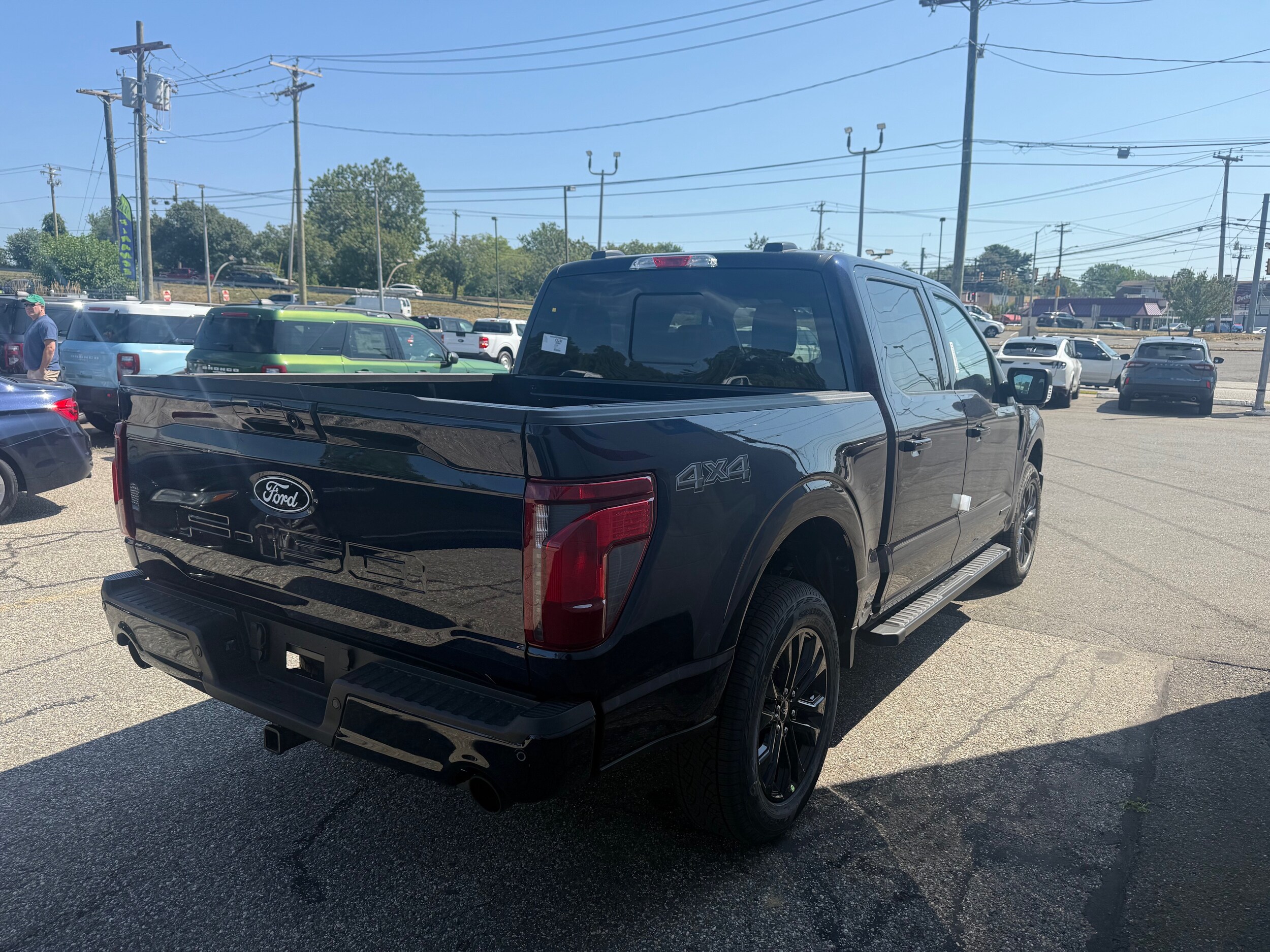 2025 Ford F-150 XLT photo 3