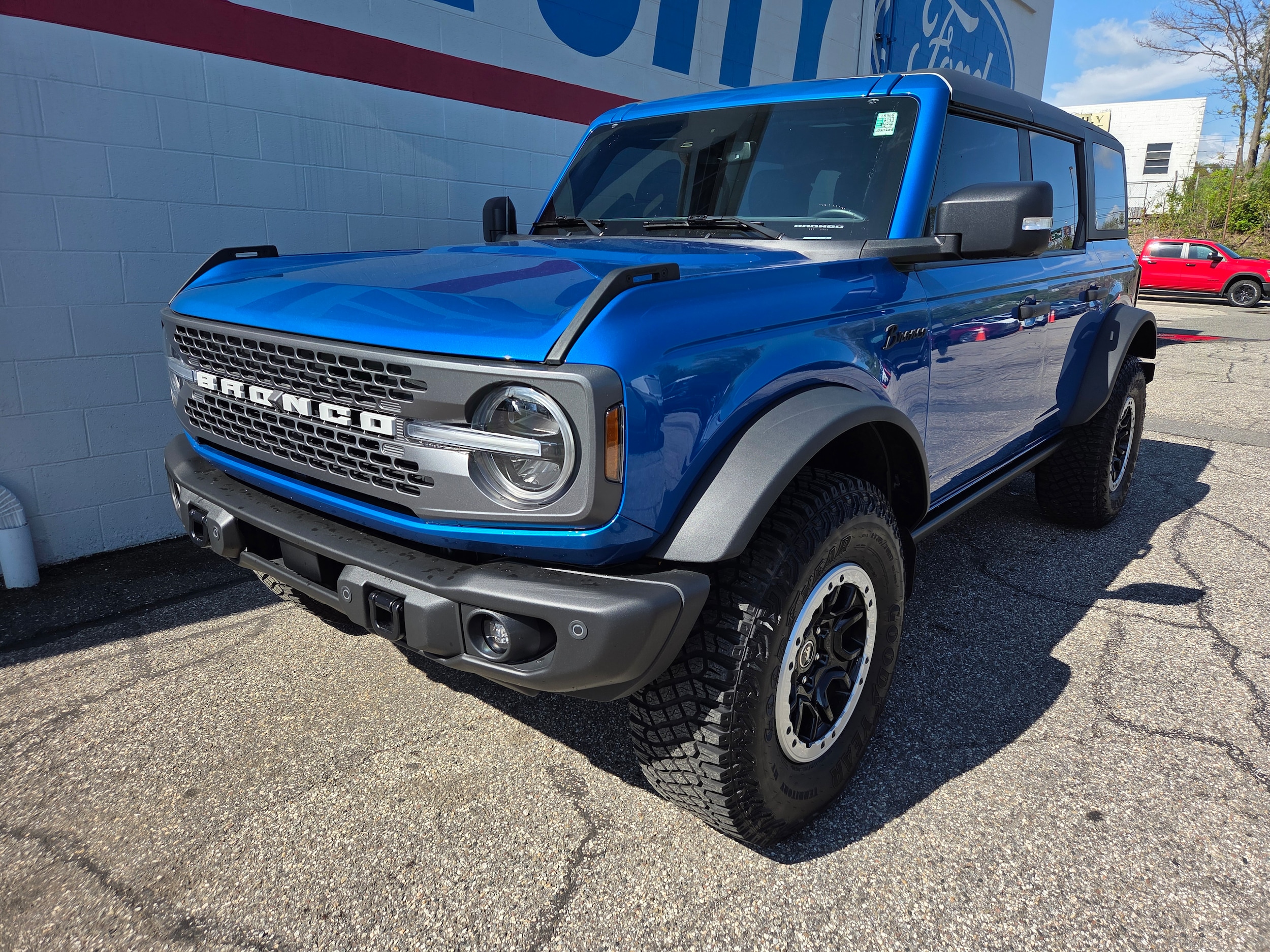 2023 Ford Bronco Badlands 4x4's photo