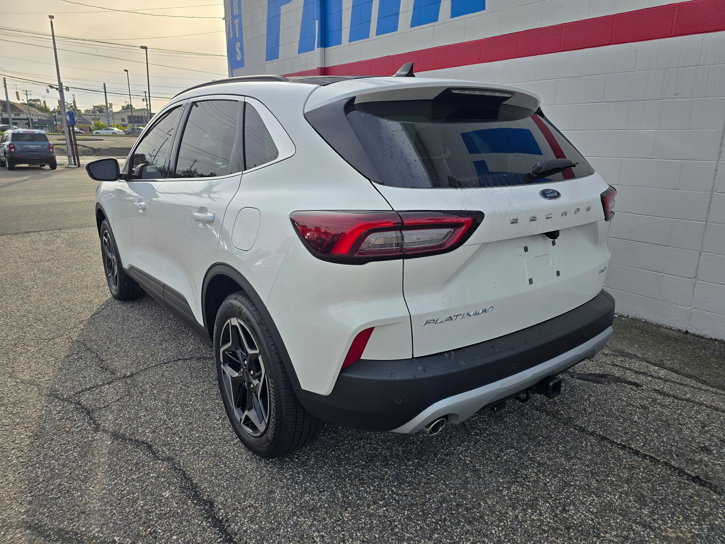 2025 Ford Escape Platinum photo 4