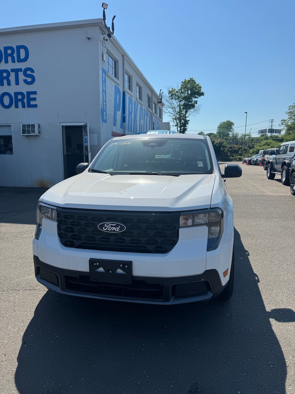 New 2025 Ford Maverick XLT PICKUP