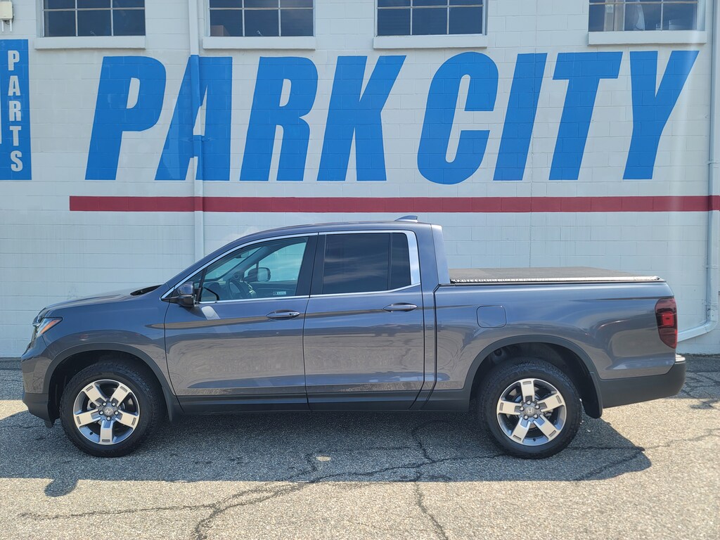 Used 2024 Honda Ridgeline RTL PICKUP