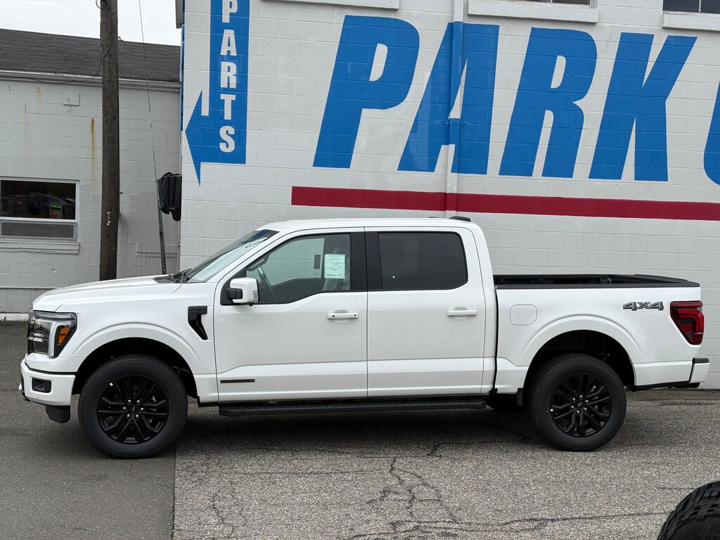 New 2025 Ford F-150 Lariat PICKUP