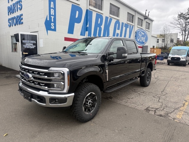 2026 Ford F-350 Super Duty Lariat's photo