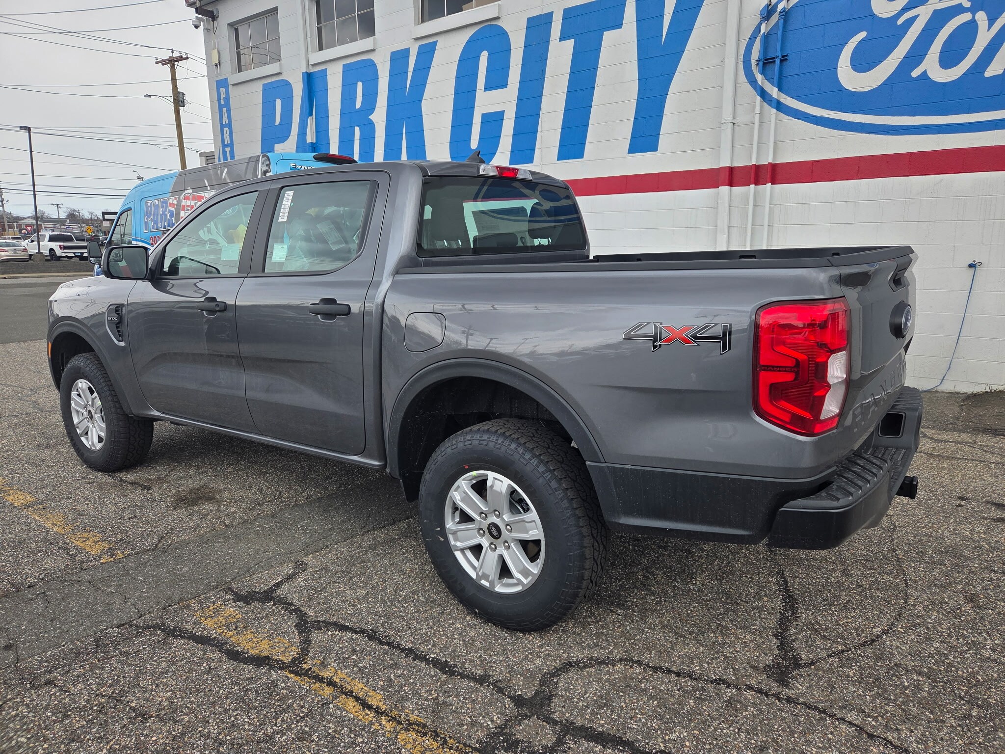 2025 Ford Ranger XL photo 3