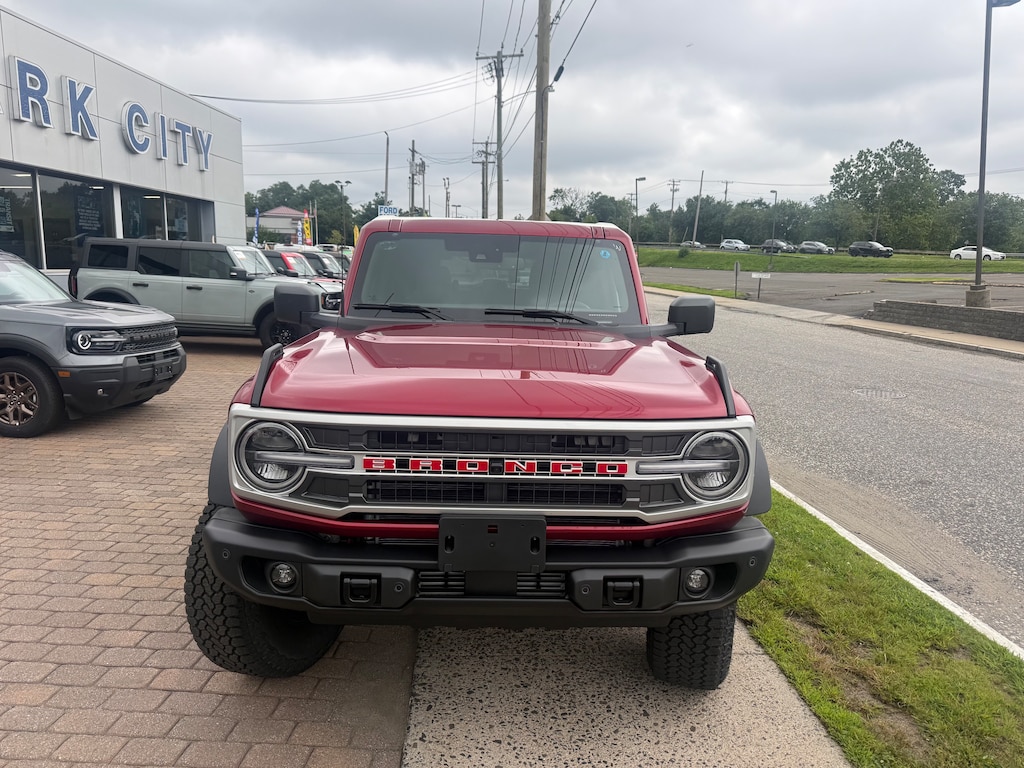 New 2026 Ford Bronco Outer Banks WAGON
