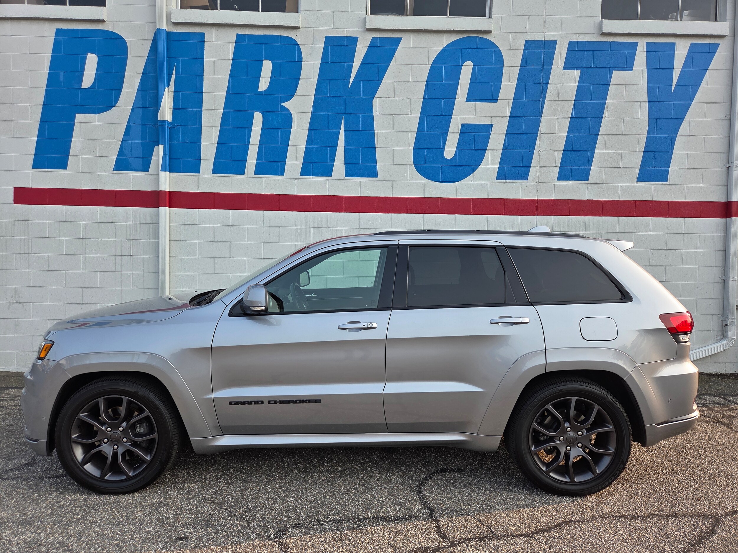 2021 Jeep Grand Cherokee High Altitude photo 2