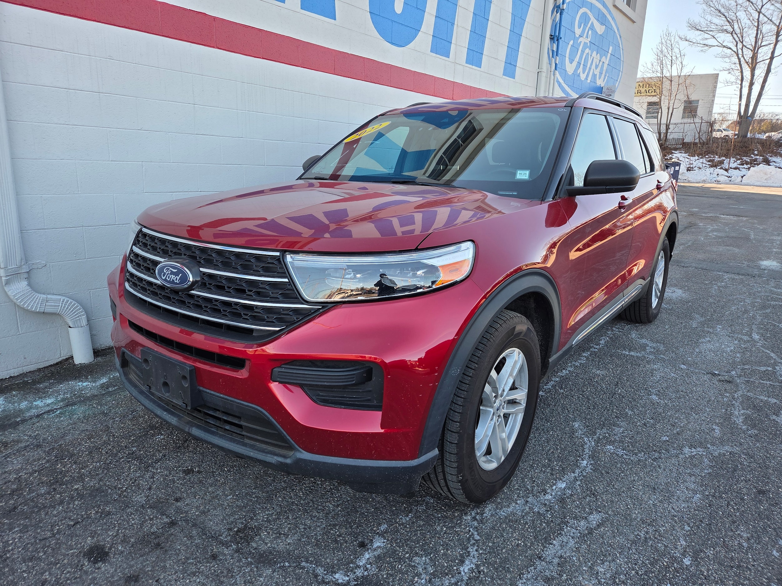 2022 Ford Explorer XLT 4WD's photo