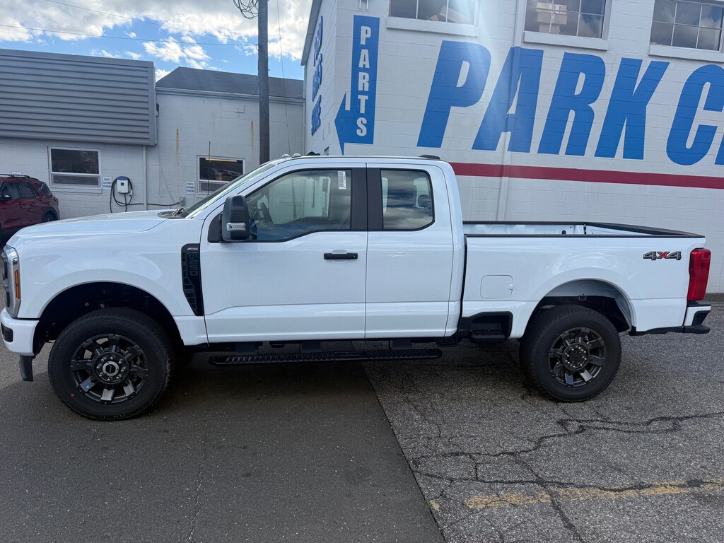 New 2026 Ford F-250 XL PICKUP