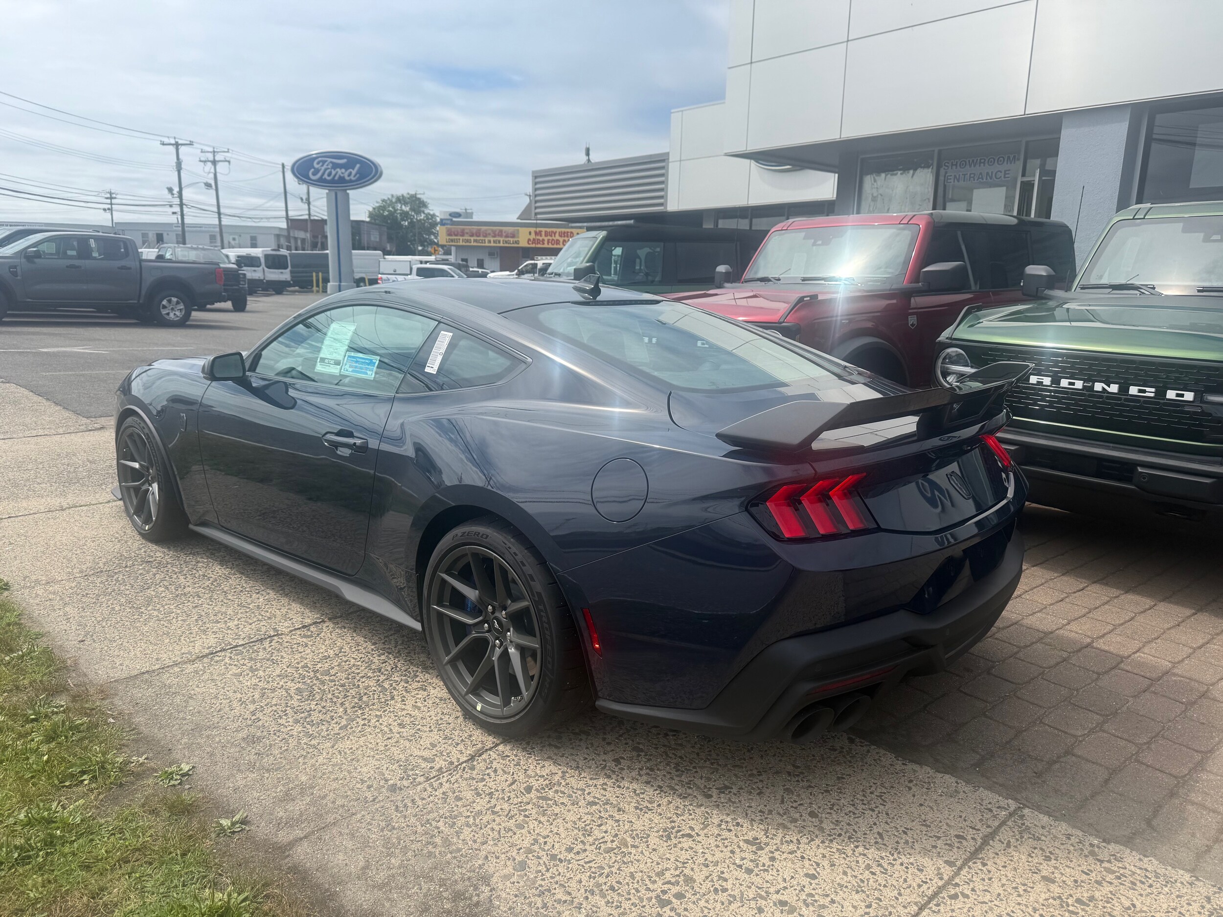 2025 Ford Mustang Dark Horse photo 4