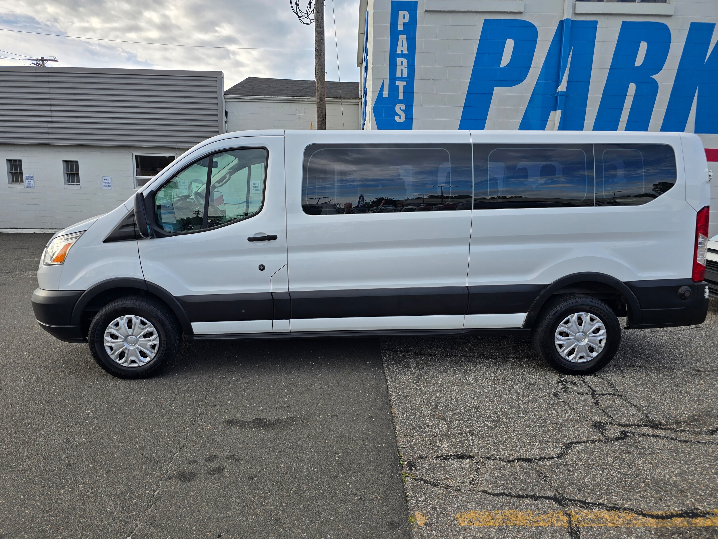 Used 2019 Ford Transit Passenger Van XLT with VIN 1FBZX2ZM3KKB84074 for sale in Bridgeport, CT