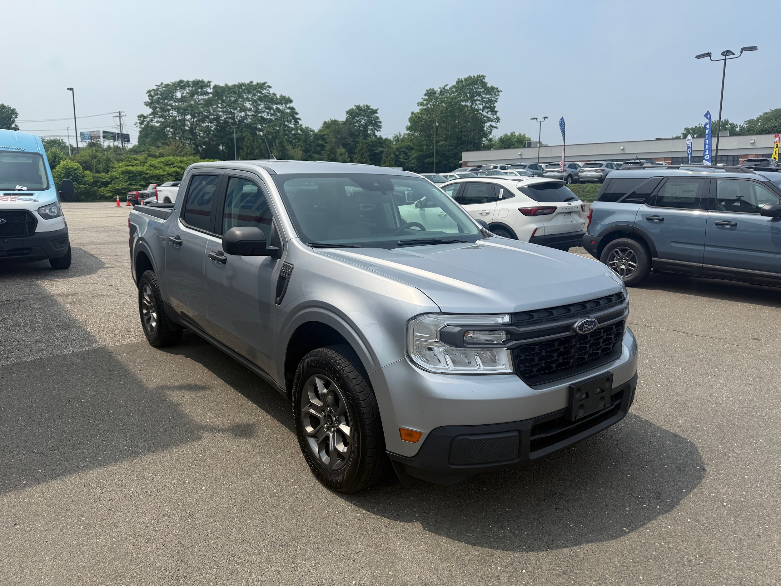 Certified 2022 Ford Maverick XLT with VIN 3FTTW8E39NRA10112 for sale in Bridgeport, CT