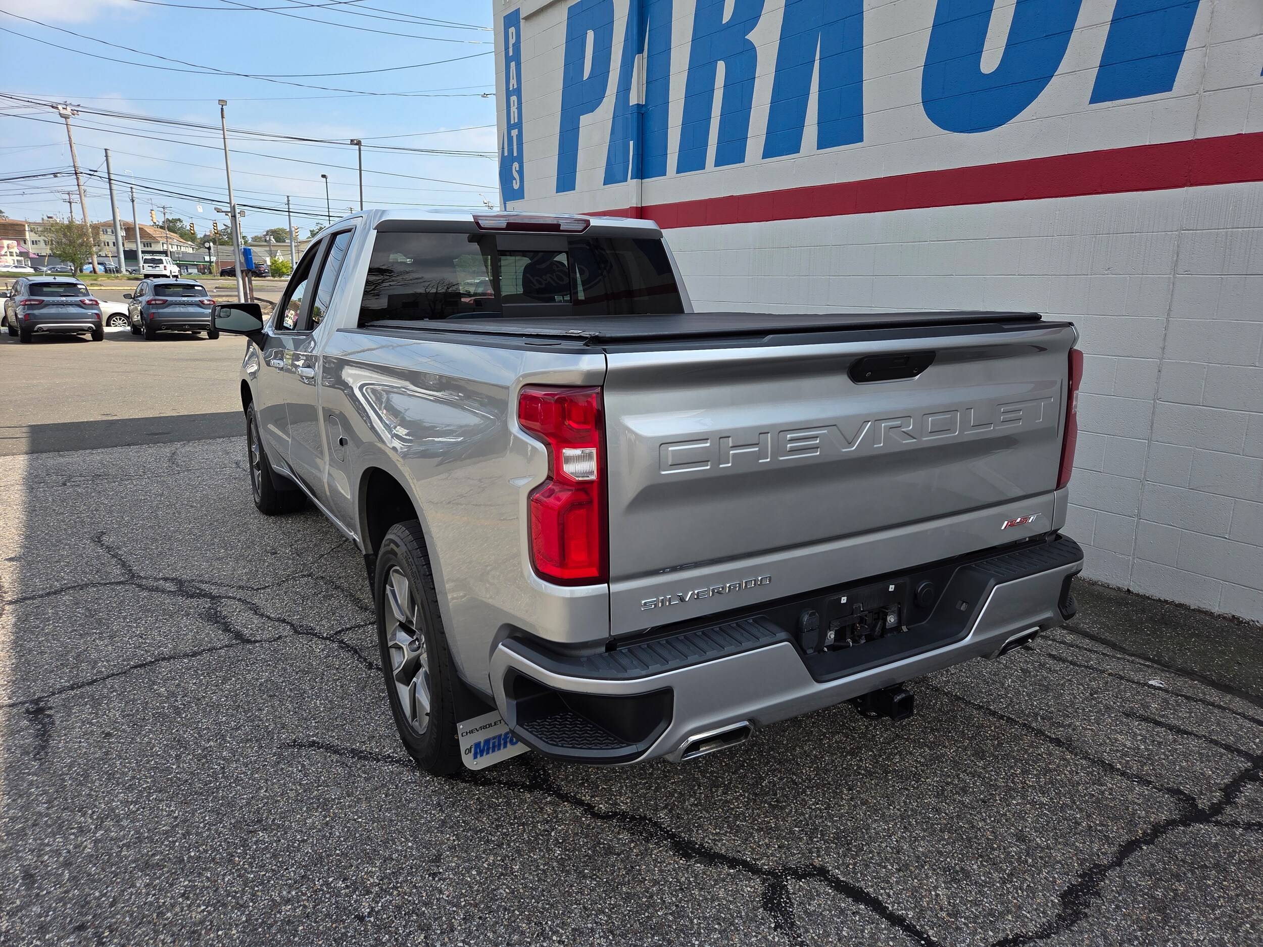 2020 Chevrolet Silverado 1500 RST photo 3