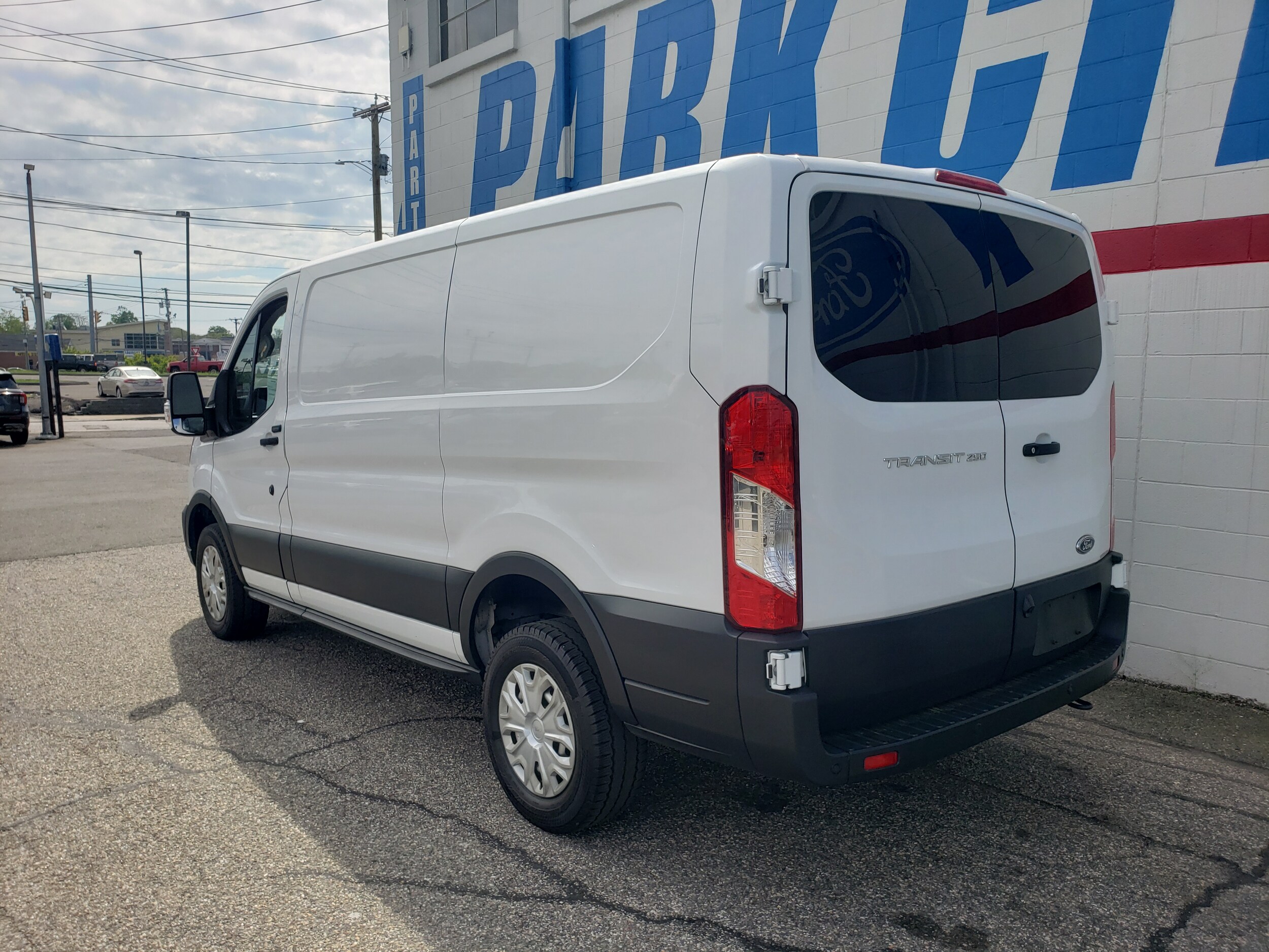 2024 Ford Transit Van Cargo photo 3