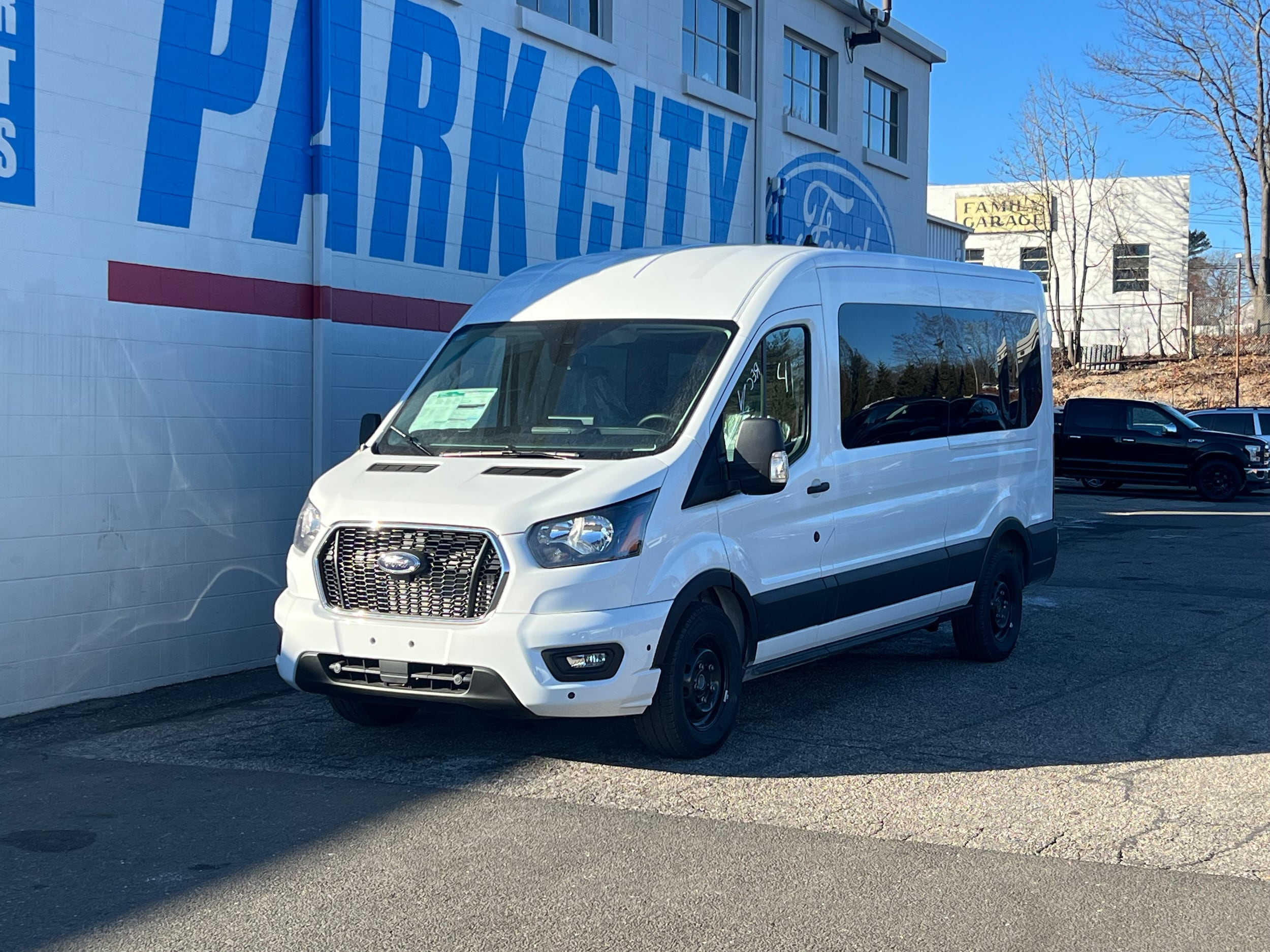 2024 Ford Transit T-350 XL