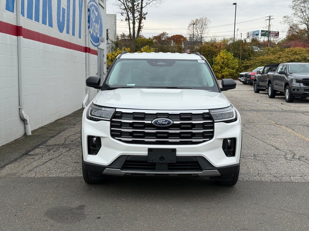 New 2026 Ford Explorer Active WAGON