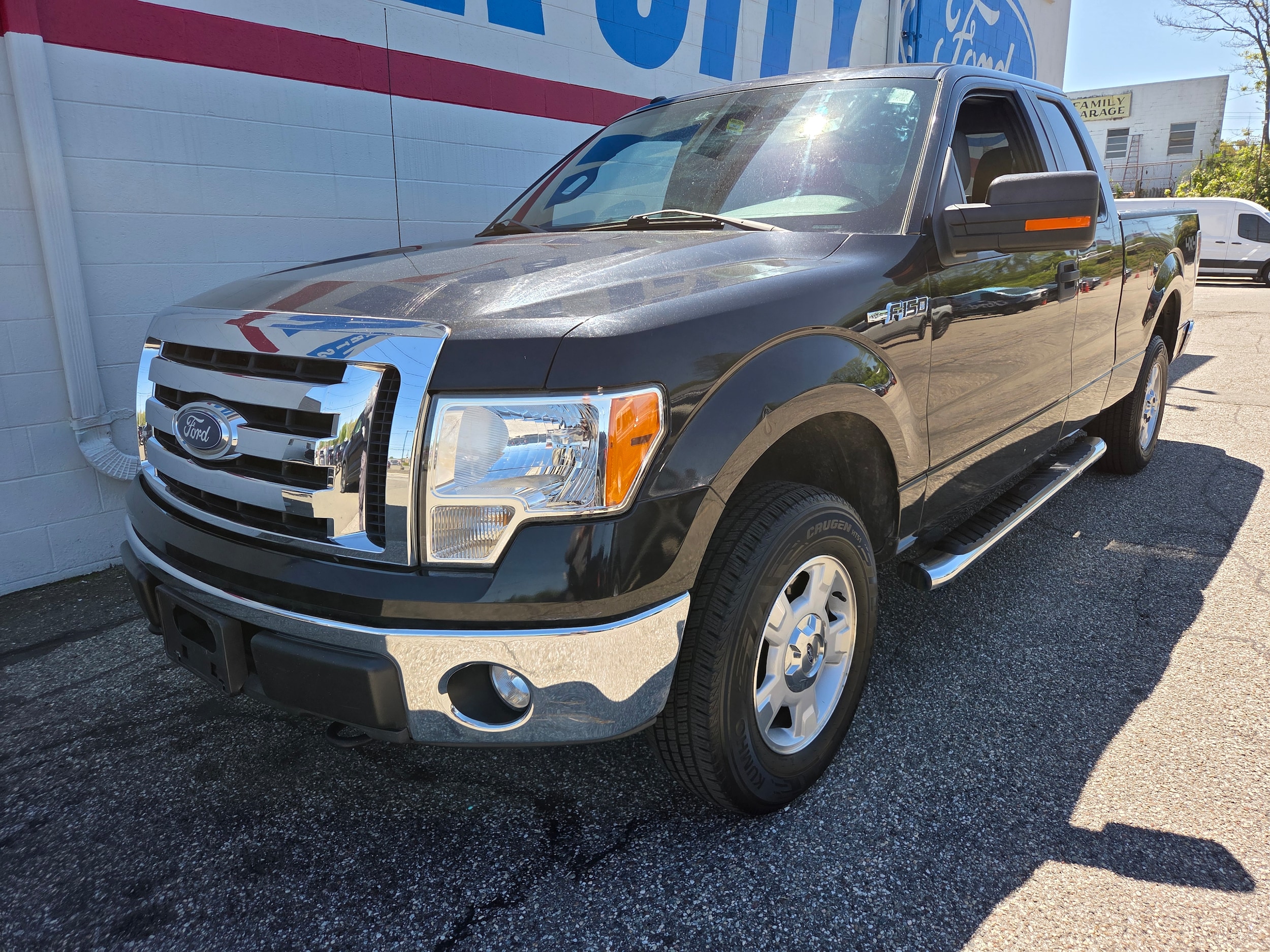 2012 Ford F-150 XLT 4x4 SuperCab 145-in's photo