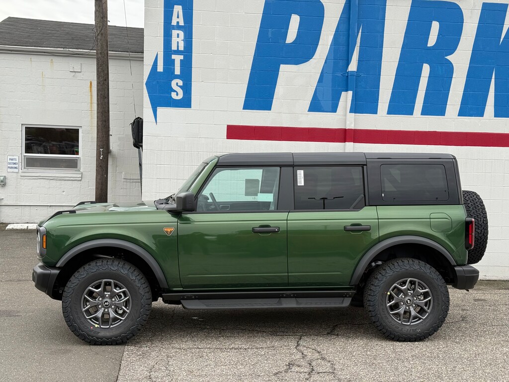 New 2025 Ford Bronco Badlands WAGON