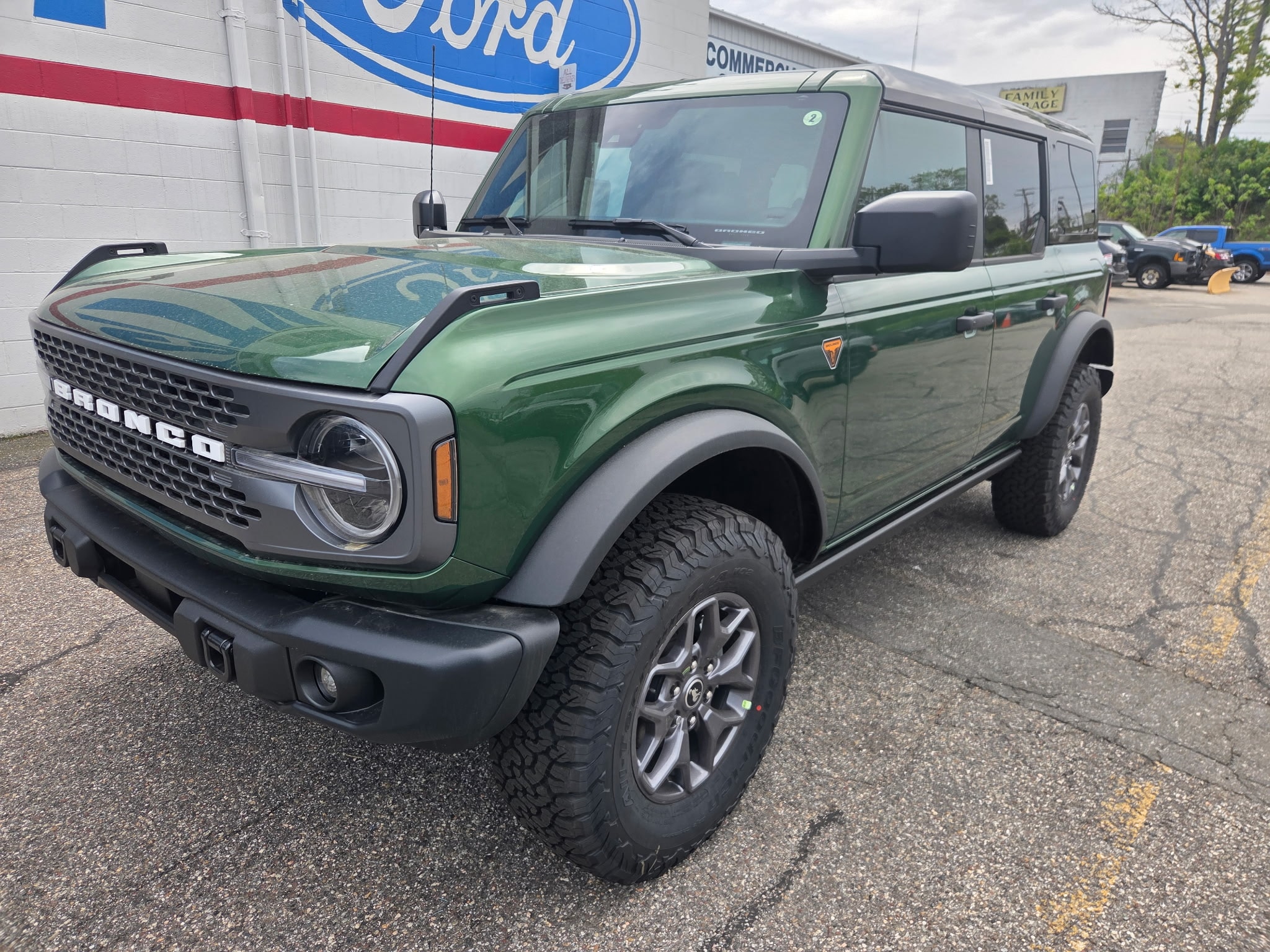 2025 Ford Bronco Badlands 4x4's photo