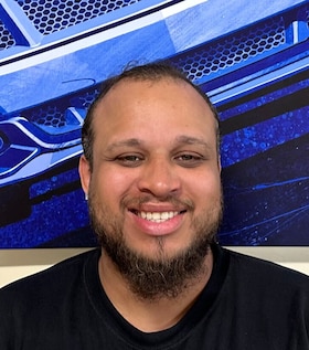 Staff member Frankie Gomes from f5ecbddf9ddd