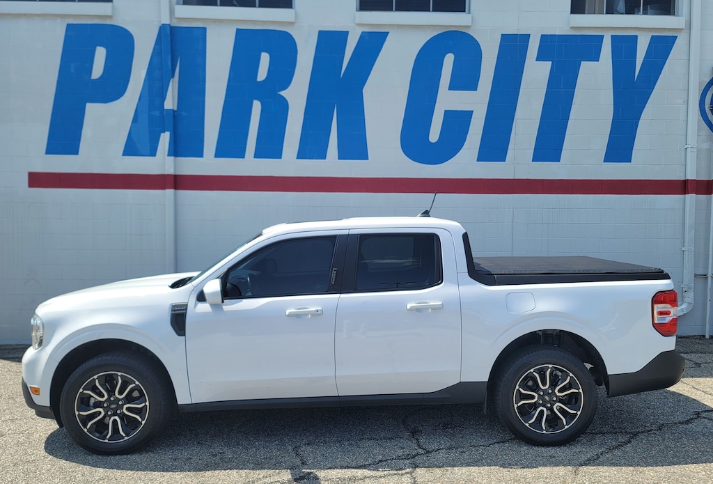 Certified 2022 Ford Maverick Lariat PICKUP