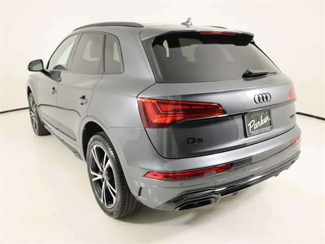 2025 Audi Q5 45 S line Premium Plus photo 3