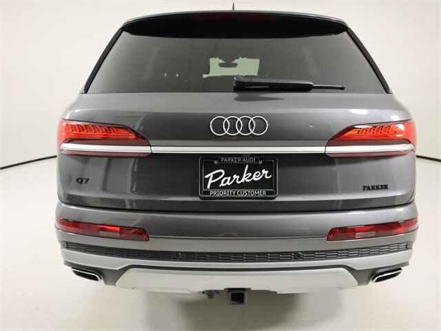 2025 Audi Q7 55 Premium photo 4