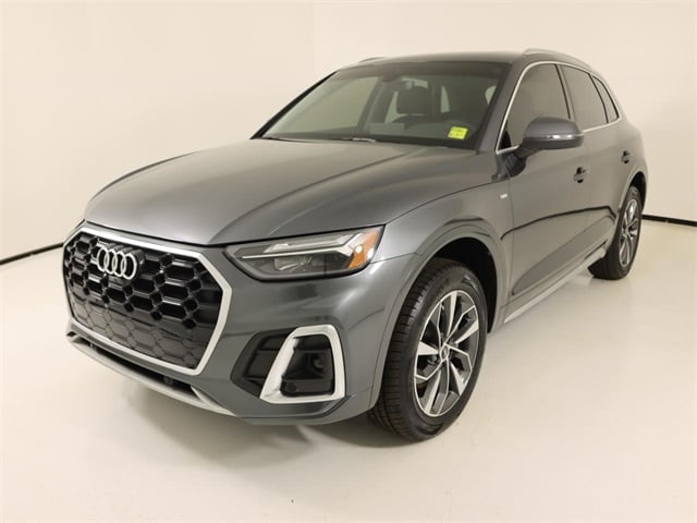 2023 Audi Q5 Premium Plus