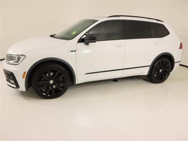 Used 2020 Volkswagen Tiguan SE R-LINE BLACK with VIN 3VV3B7AX8LM159783 for sale in Little Rock, AR