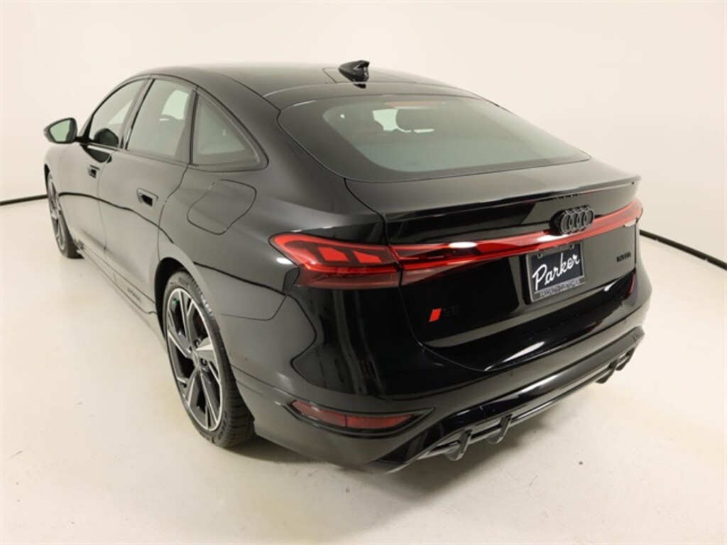 New 2025 Audi S6 Sportback e-tron Prestige Sedan