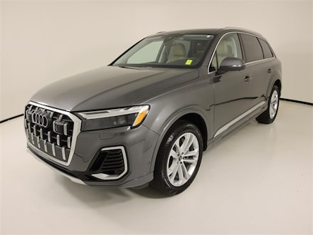 2025 Audi Q7 55 Premium Plus SUV