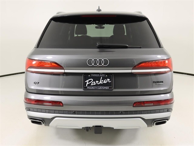 2025 Audi Q7 45 Premium Plus photo 4