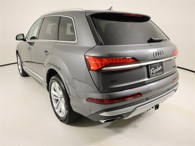 2025 Audi Q7 55 Premium photo 3