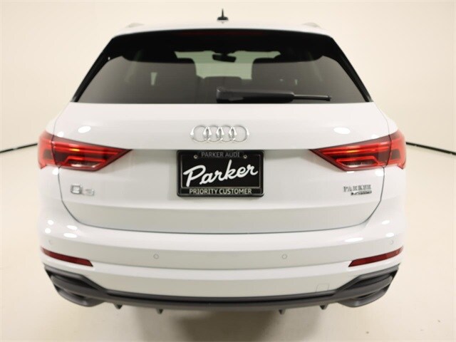 2024 Audi Q3 Premium Plus photo 3