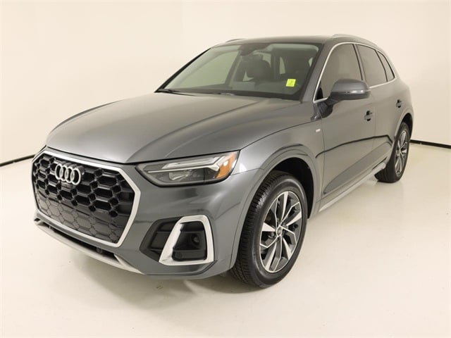 2022 Audi Q5 Premium Plus