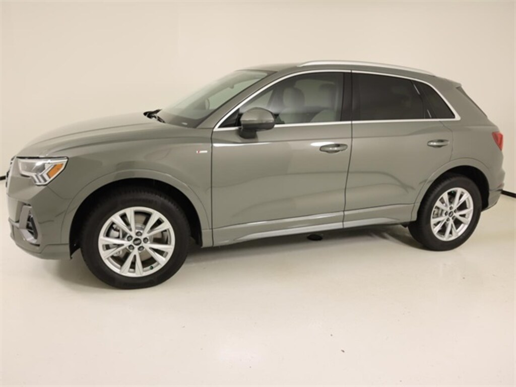New 2025 Audi Q3 45 S line Premium Plus SUV