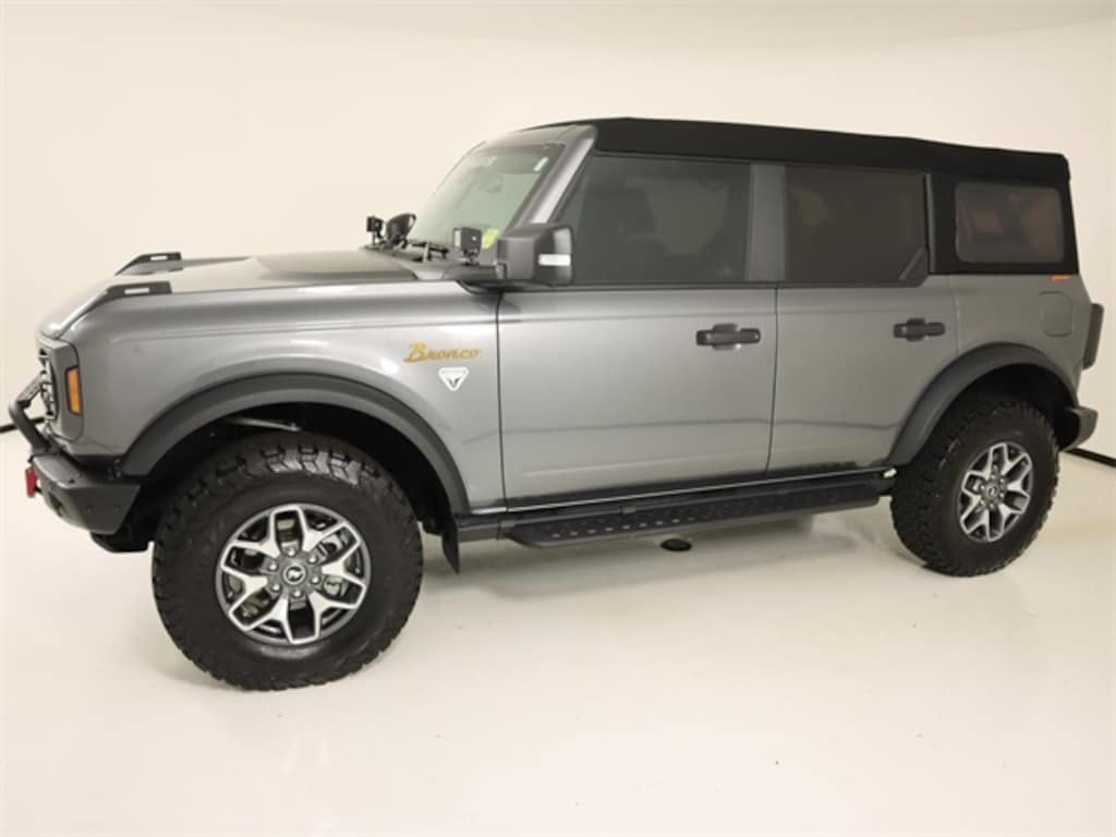 Used 2024 Ford Bronco Badlands SUV