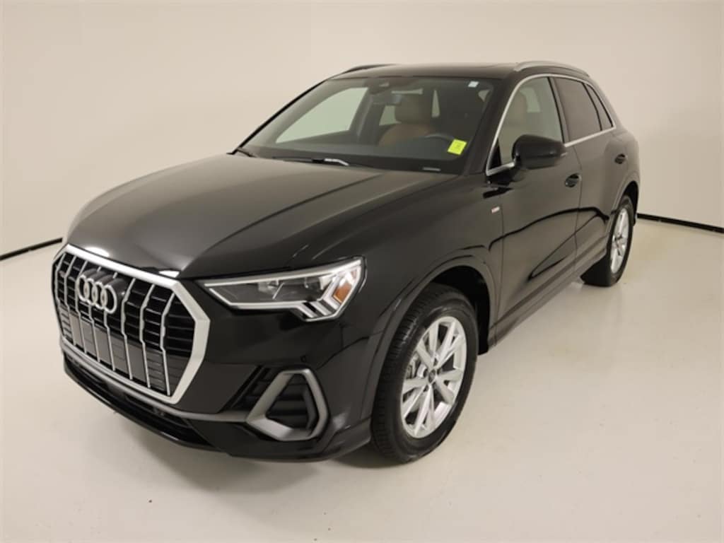 Used 2025 Audi Q3 Premium SUV