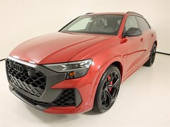 2025 Audi RS Q8 4.0T performance SUV