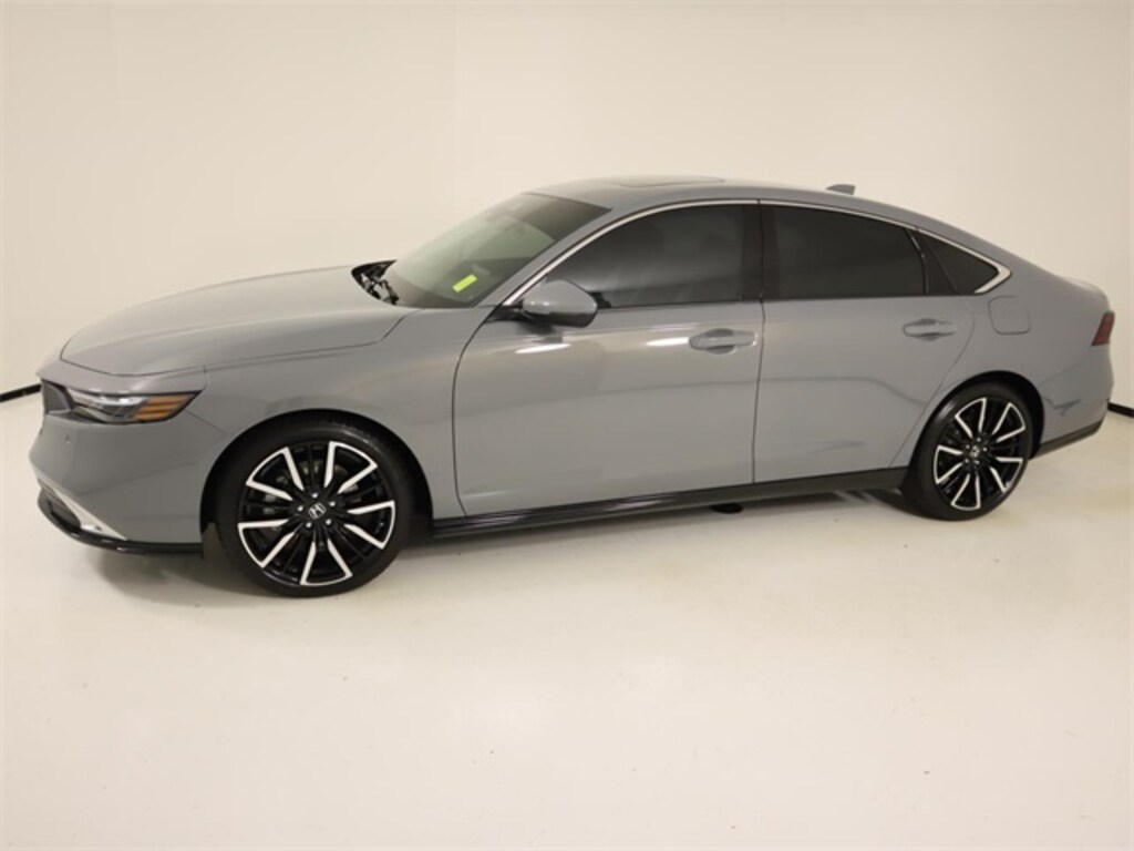Used 2025 Honda Accord Hybrid Touring Sedan