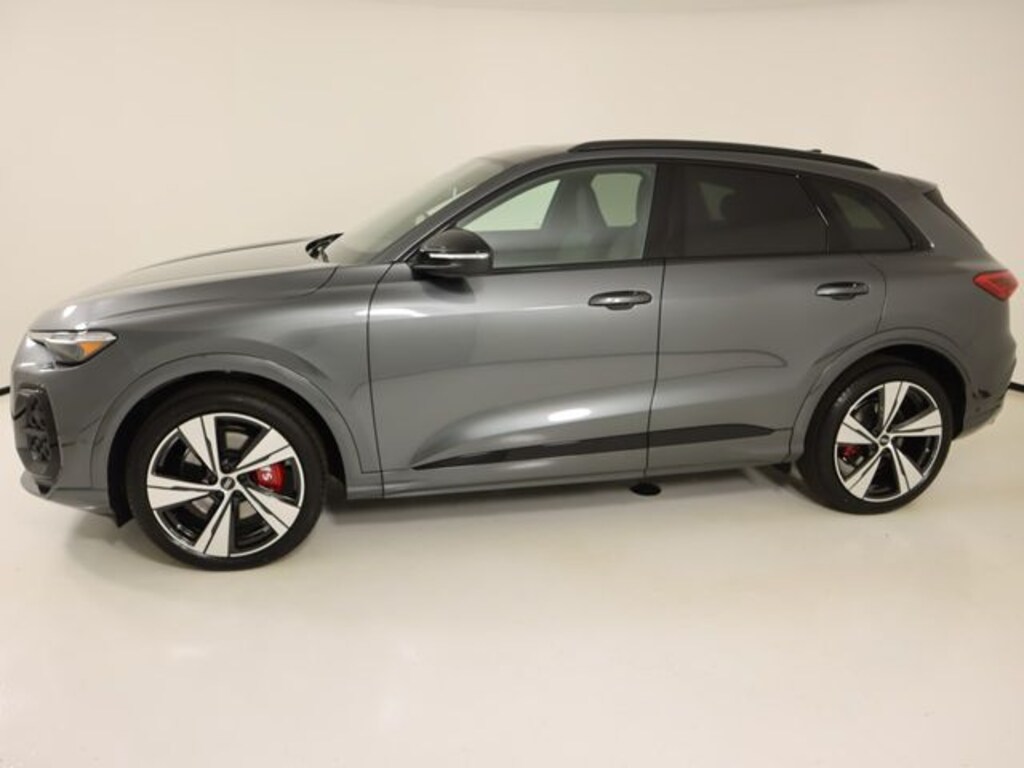 New 2026 Audi SQ5 SUV