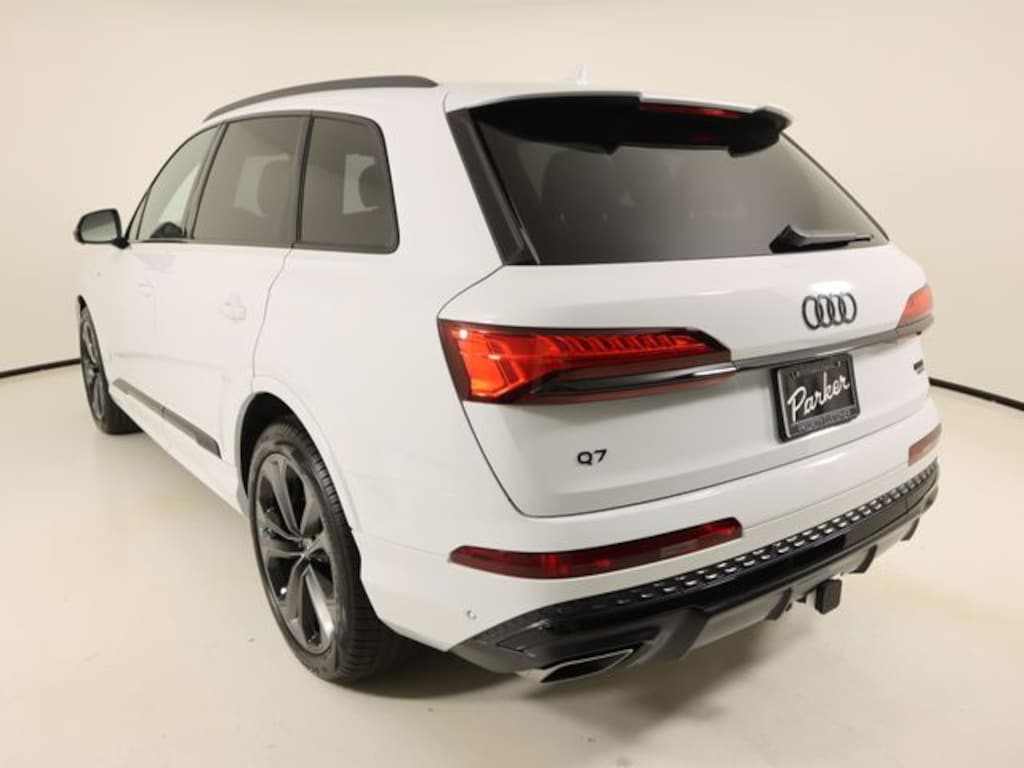 New 2026 Audi Q7 55 Premium SUV