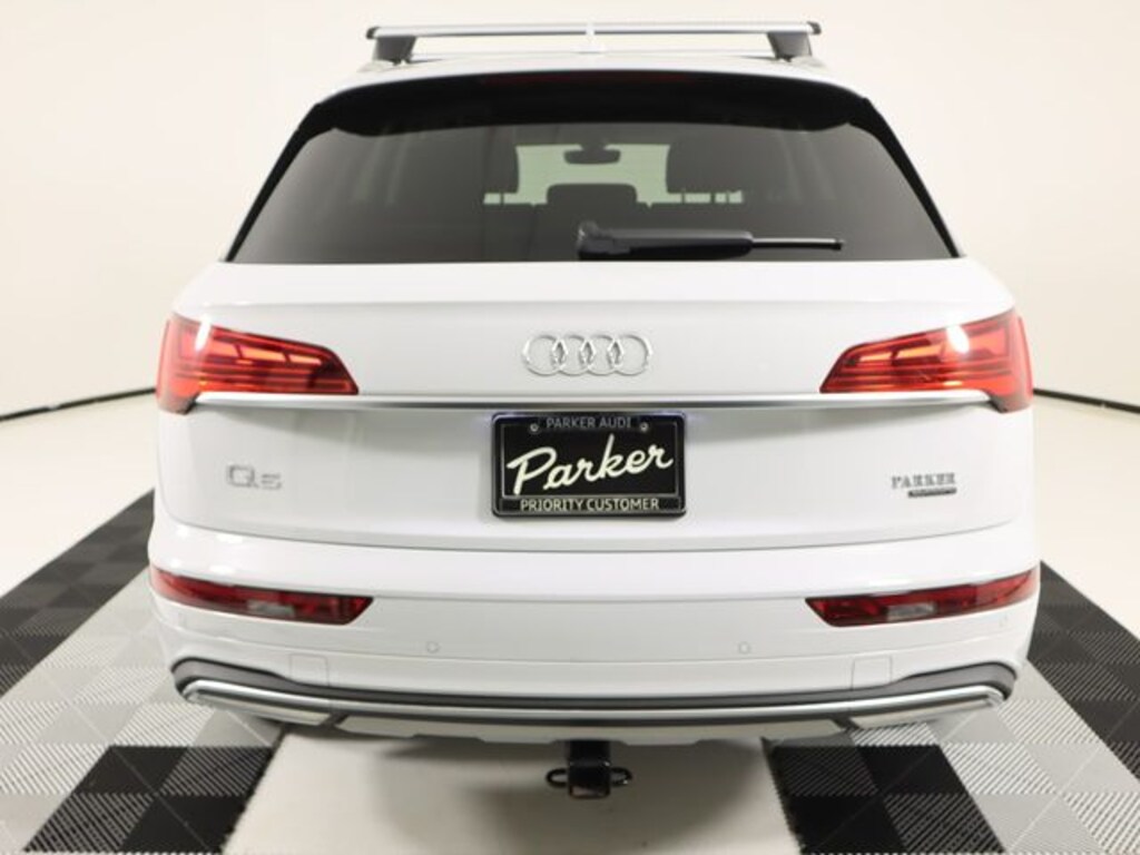 Certified 2024 Audi Q5 40 Premium SUV