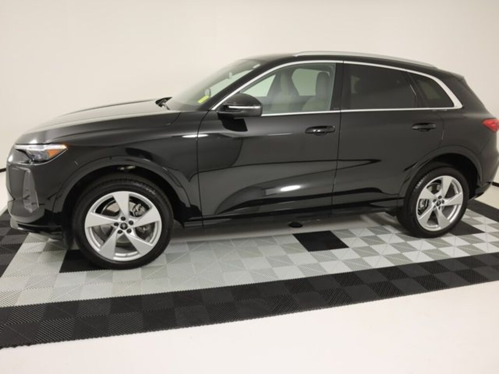 Certified 2025 Audi Q5 2.0T Premium Plus SUV