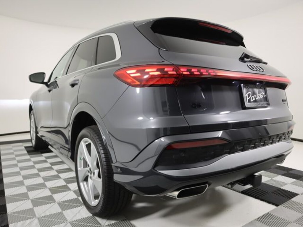 Certified 2025 Audi Q5 2.0T Premium Plus SUV