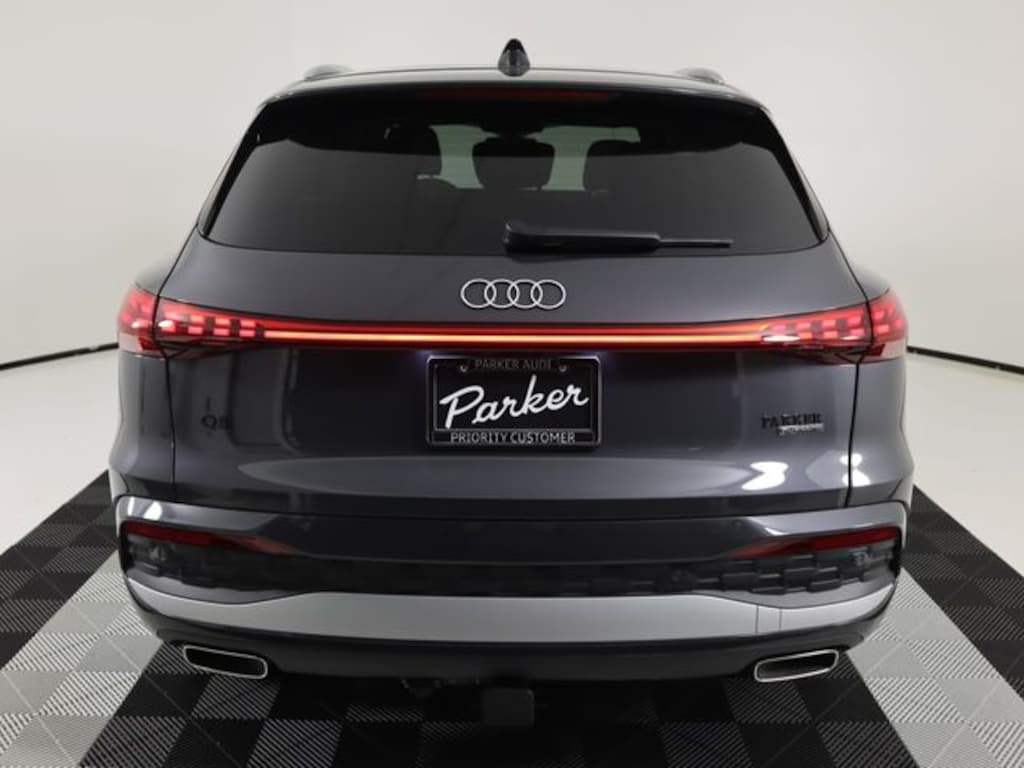 Certified 2025 Audi Q5 2.0T Premium SUV